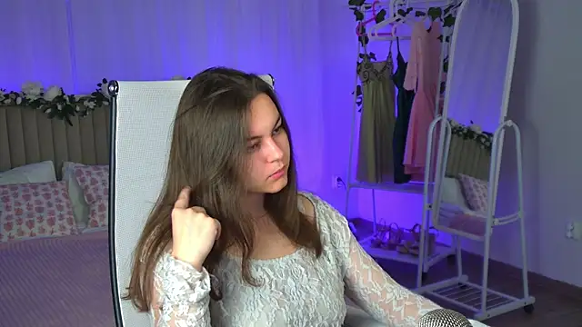 FrancescaCavaliere online show from 07/07/26, 12:42