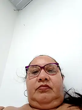 HotXXXgirl 01 online show from 11/11/25, 12:21