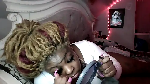 Dusaa  online show from 02/05/26, 11:53