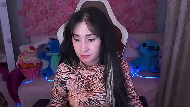 Snapshot of CarolinaaFoxyyy chatting on 06/02/26, 07:05 CarolinaaFoxyyy online show from 06/02/26, 07:05