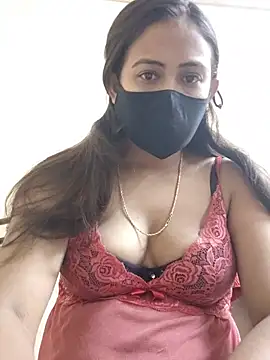 Snapshot of Sexy-alya chatting on 07/27/26, 11:06 Sexy-alya online show from 07/27/26, 11:06