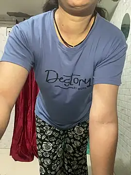 Red Queen 11 online show from 02/11/26, 07:41