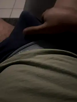 Chiludove online show from 12/15/25, 12:04