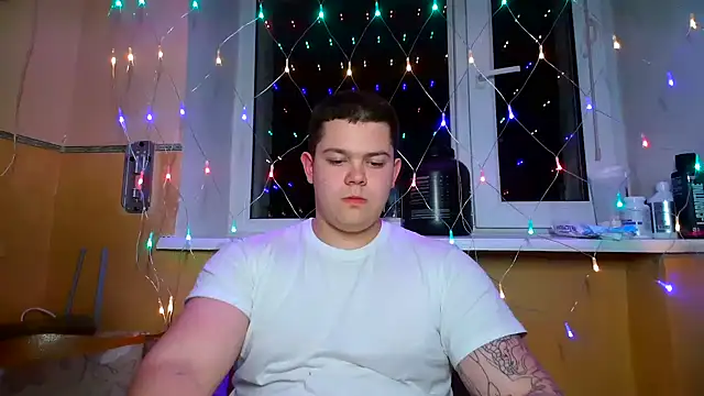 CuteButNaughty  online show from 03/02/26, 08:37