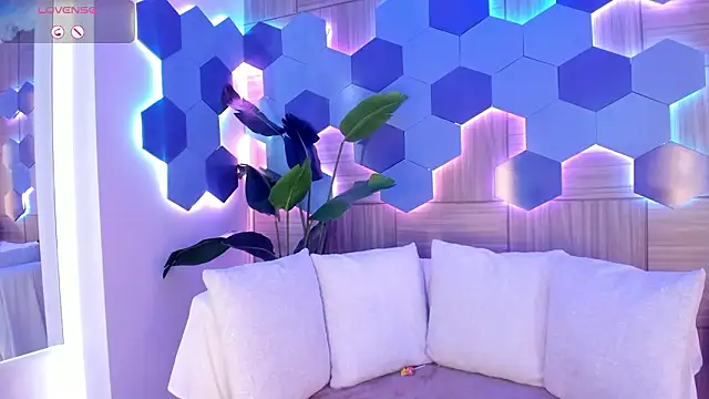 sofiaivanova online show from 02/03/26, 03:37