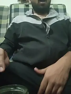 MrToxxic online show from 11/23/25, 05:13