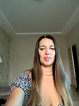 Milana8263 online show from 12/04/25, 09:18