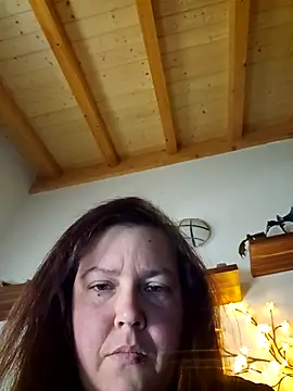 Snapshot of Persephone_CH_off chatting on 12/03/25, 02:15 Persephone CH off online show from 12/03/25, 02:15