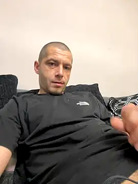 Kinkycouple142 online show from 11/11/25, 07:47