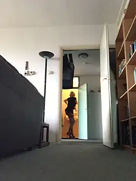 simone xdressing online show from 01/05/25, 09:59