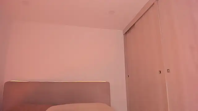 sofilopezcol online show from 05/27/26, 10:51