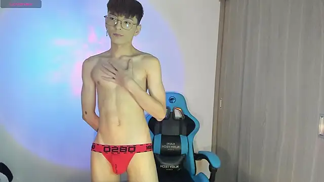 RYO BLEU  online show from 03/13/26, 03:24