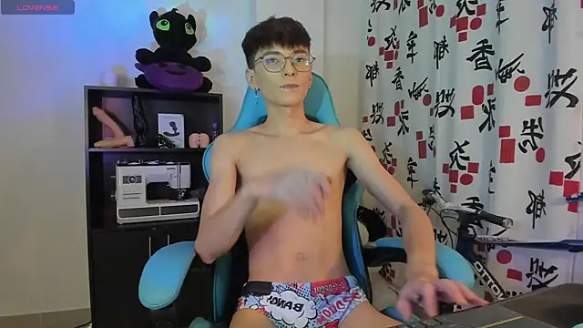 RYO BLEU  online show from 04/07/26, 04:35