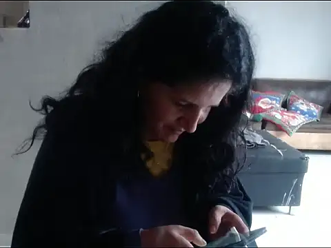 Sra Angelina online show from 12/05/25, 07:10