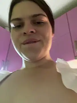 Dona Mafia online show from 11/17/25, 10:43