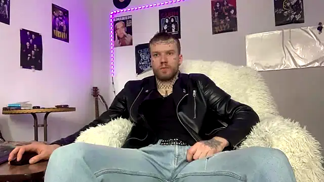 Huntall77 online show from 03/08/26, 06:17