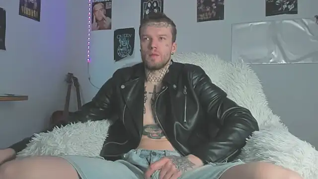 Huntall77 online show from 03/29/26, 06:13