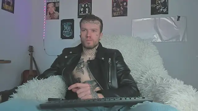 Huntall77 online show from 04/02/26, 04:54