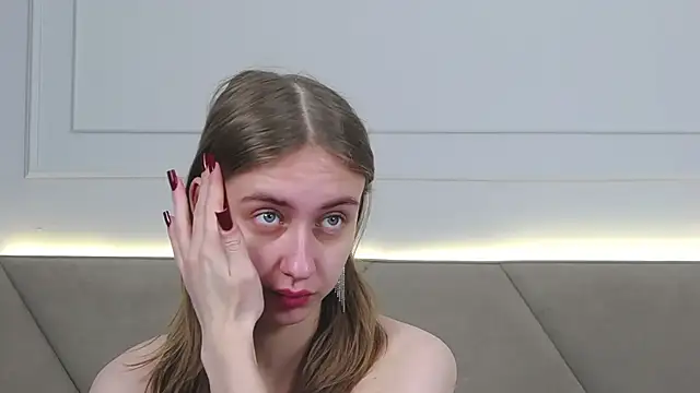 RachaelCute online show from 11/18/25, 04:28