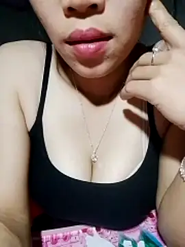 Cloud-wh online show from 11/17/25, 01:00