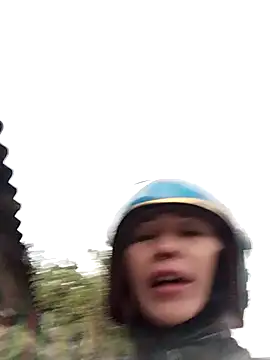 Feeling-hot online show from 11/24/25, 10:26