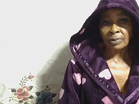 GucciladyXXXX online show from 02/16/26, 06:20