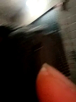 thuy-kieu online show from 12/15/25, 10:25