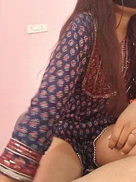 Iamyourdarling online show from 11/22/25, 06:01