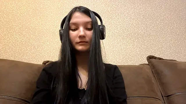 Snapshot of AurorAurora chatting on 01/06/26, 08:29 AurorAurora online show from 01/06/26, 08:29