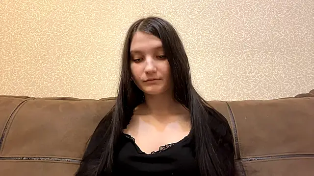 Snapshot of AurorAurora chatting on 02/16/26, 09:05 AurorAurora online show from 02/16/26, 09:05