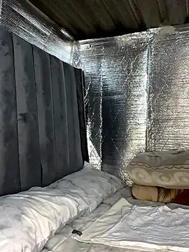 Berries  online show from 01/10/26, 05:42