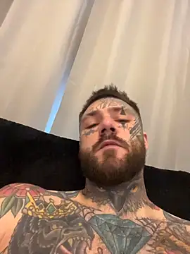 Snapshot of magicmichaell chatting on 03/12/26, 09:37 magicmichaell online show from 03/12/26, 09:37