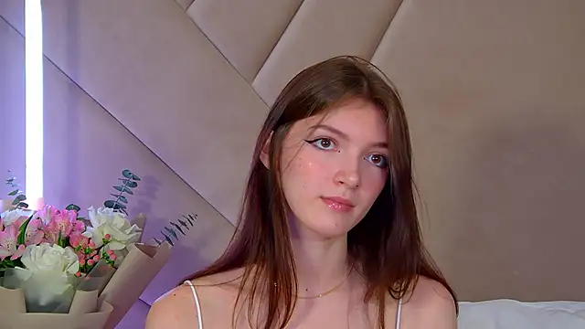 SophiaProve online show from 02/08/26, 04:21