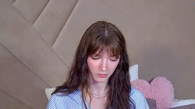 SophiaProve online show from 03/29/26, 05:13