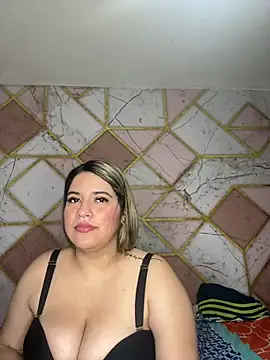 Amira Malia online show from 02/07/26, 01:59