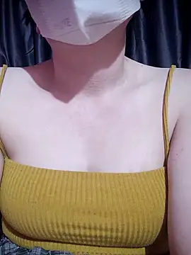 MiHeni online show from 12/17/25, 07:47