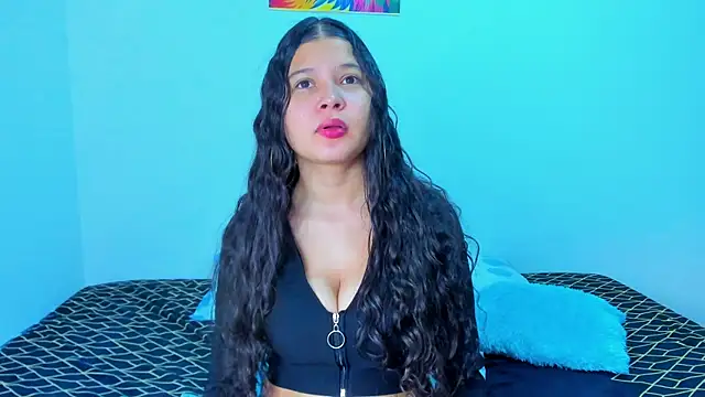 Snapshot of kiity_hot_6 chatting on 11/12/25, 09:58 kiity hot 6 online show from 11/12/25, 09:58