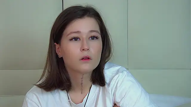 MiaJoys online show from 11/25/25, 06:52