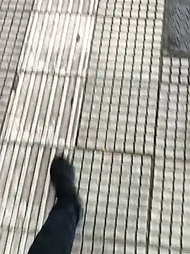 Unknown18cmxh online show from 04/01/26, 08:15