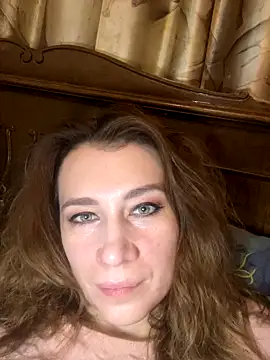 Amirana hot online show from 11/13/25, 03:55