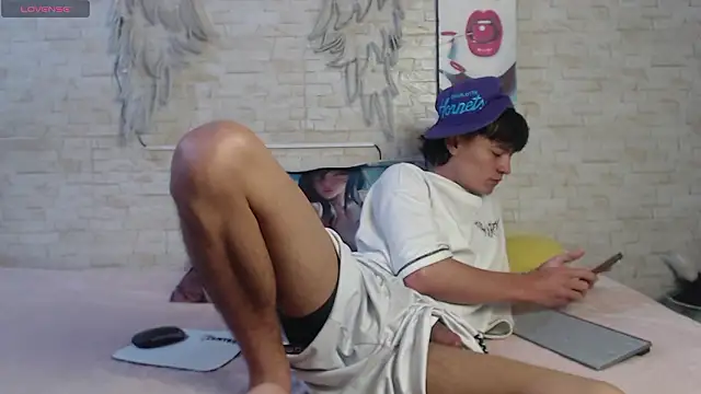 axel milo kairo and noa online show from 03/05/26, 11:12