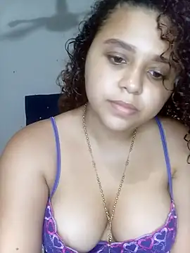 Luisa Siti online show from 11/13/25, 02:43