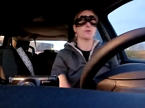 MelleEloa online show from 11/25/25, 04:29