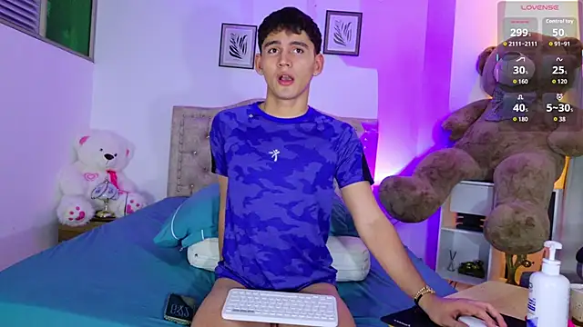 estebanperez 26 online show from 06/04/26, 11:22