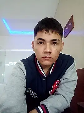 Santiagooo1233 online show from 01/12/26, 10:59