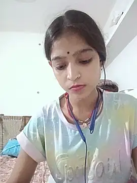 Mohnicute online show from 06/01/26, 07:04