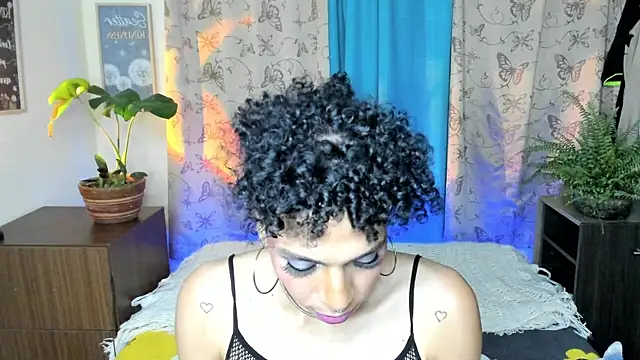 Angel White25 online show from 02/05/26, 11:42