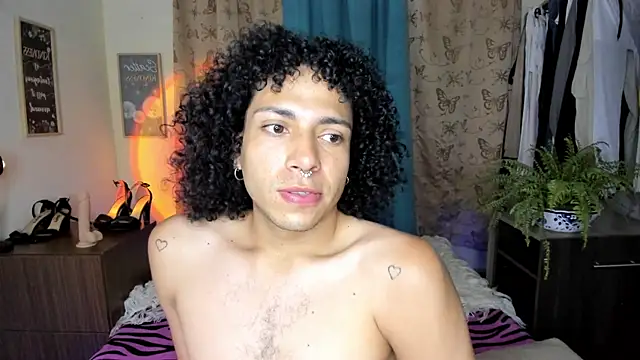 Angel White25 online show from 04/10/26, 01:00