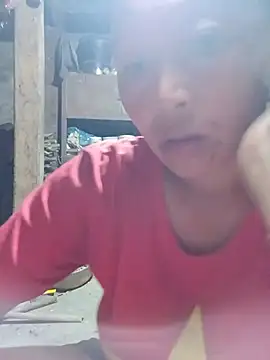 girl-hot2x online show from 06/24/26, 12:59