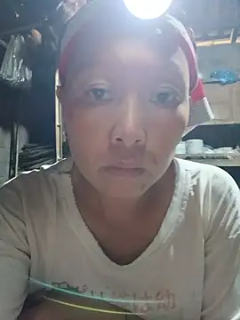 girl-hot2x online show from 06/26/26, 01:54
